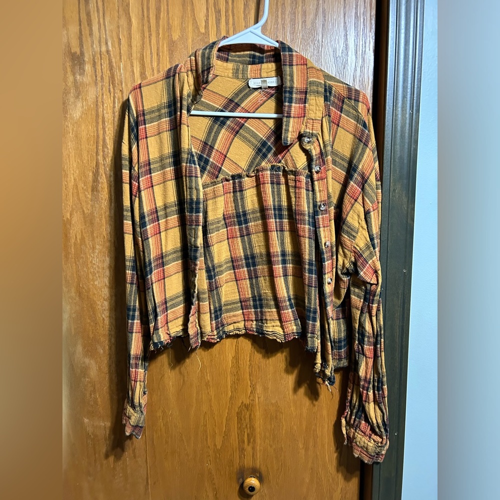 Boutique Cropped Flannel